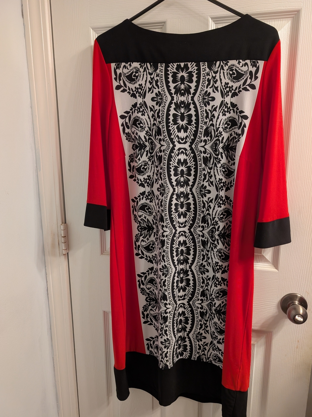 Emma & Michele Red Dress with Black-and-White PatternXL